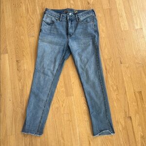 SEVEN7 Weekend Slim Fit Women's Jeans sz10 rough hem